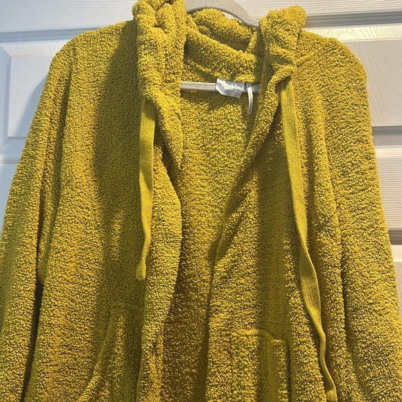 Out From Under Urban Outfitters Morgan Lime Green Plush Sherpa Cardigan Hoodie M - Picture 9 of 9